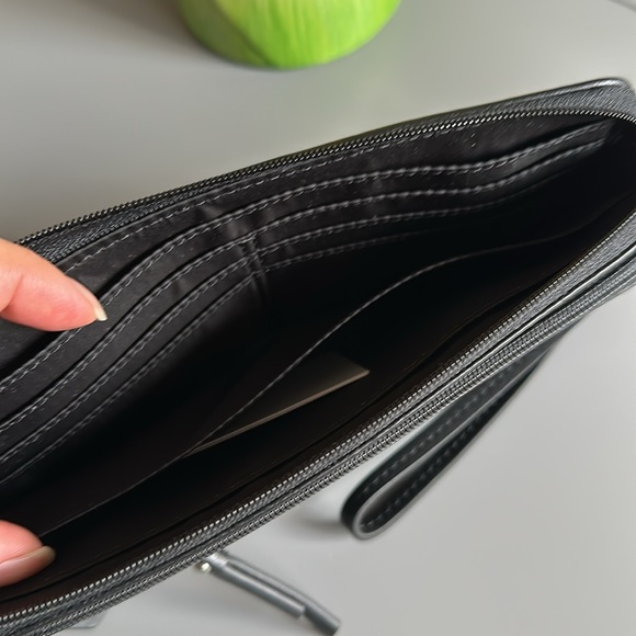 NWT Coach Daisy Double Zip Wallet/Wristlet - Picture 3 of 11